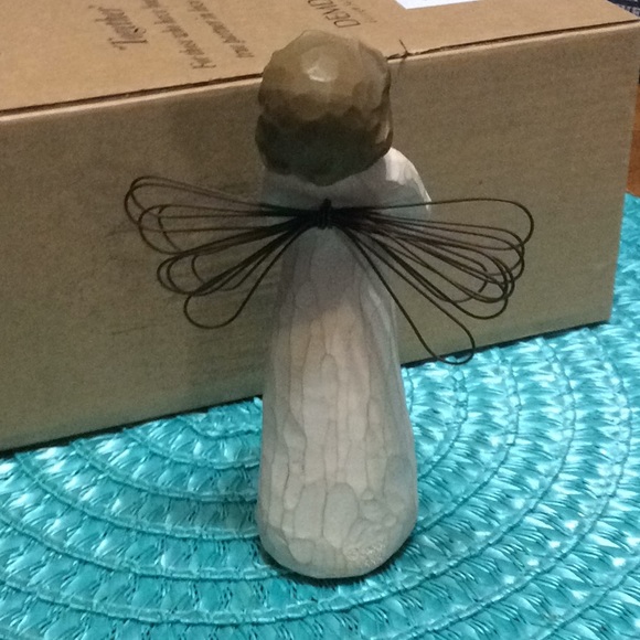 Willow Tree “Angel of Learning”.  Classic.5 1/2” - Picture 2 of 4